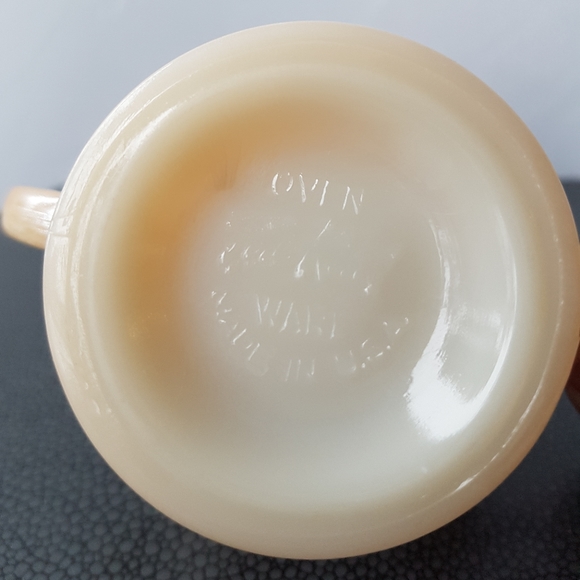 Vintage Fire King Collectors Milk Glass Sugar Bowl - Picture 6 of 7